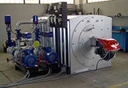 Horizontal boiler, type ROB 600, with 3 turns flue gas, double pumps and automatic valves.