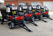 Emulsion and bitumen towed spraying machine, capacity from 1,000 to 2,000 litres.
