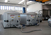 Réservoirs de stockage bitume, avec section parallélépipede, capacité de 20 à 60 m3 , complètes avec  pompe de chargement et vannes automatiques pour contrôle de la température.